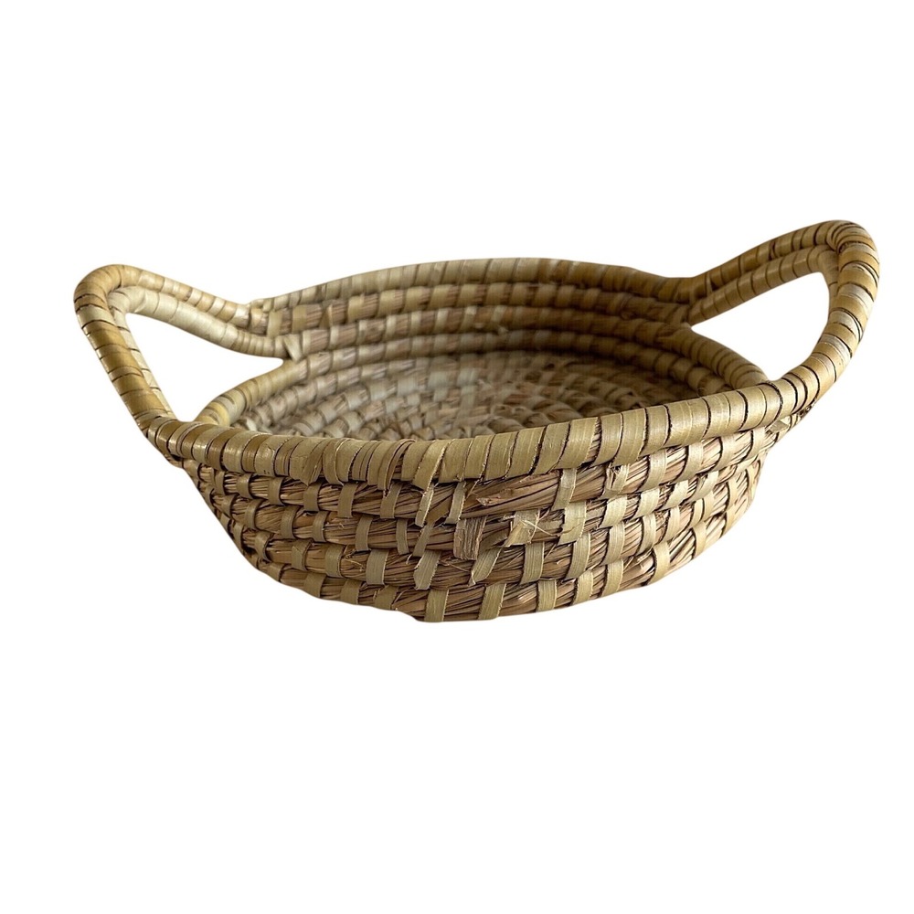 Vintage  Hand-Woven Gullah Geechee Lowcountry Sweetgrass Basket with Handles  7"
